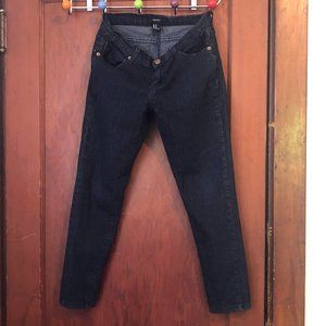Dark Blue Denim Jeans FOREVER21 Brand SIZE 6 or 27 WORE ONCE